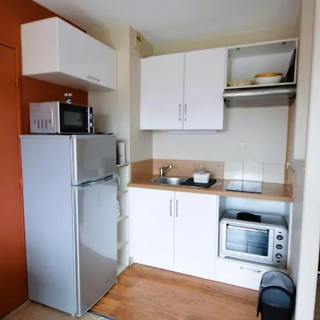 Au Pied De La - Balcon - Parking Apartamento