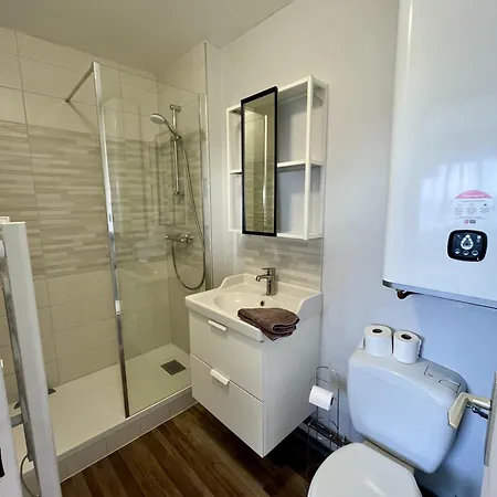 Au Pied De La - Balcon - Parking