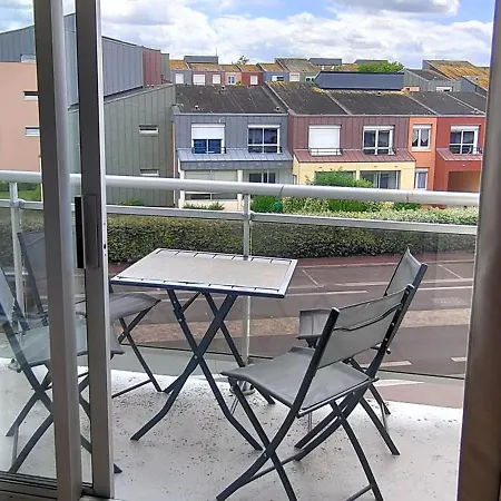 Apartment Au Pied De La - Balcon - Parking Courseulles-sur-Mer