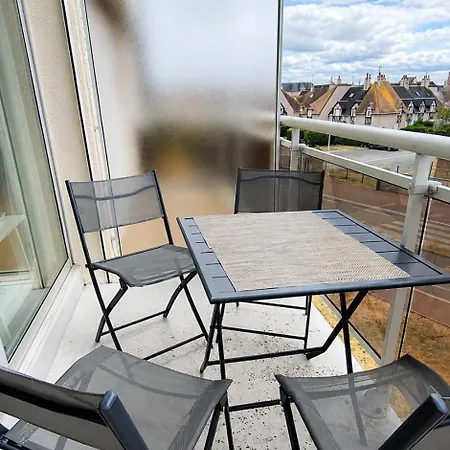Апартаменты Au Pied De La - Balcon - Parking
