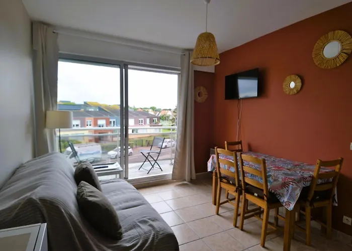 Au Pied De La - Balcon - Parking Apartament