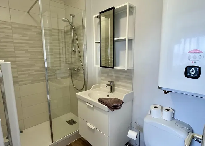 Au Pied De La - Balcon - Parking